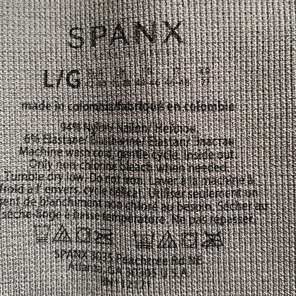 Spanx‎ Black Camo Look At Me Now Seamless Activewear Leggings Size Large - Picture 5 of 5